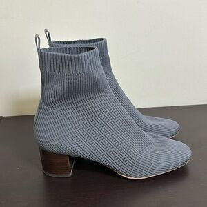 EVERLANE The Glove Boot Ribbed Gray ReKnit fabric Booties Leather Sz 8.5